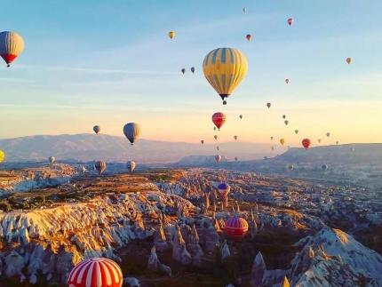 Tìm Hiểu Giờ Thổ Nhĩ Kỳ Cách Việt Nam Mấy Tiếng?