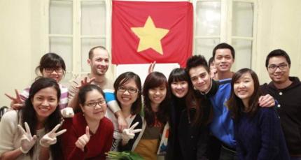 Lunar New Year in Canada for Vietnamese and Canadians