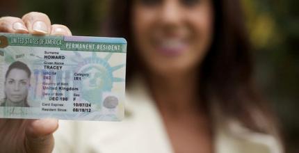 What is a U.S. green card? How to obtain permanent residency?